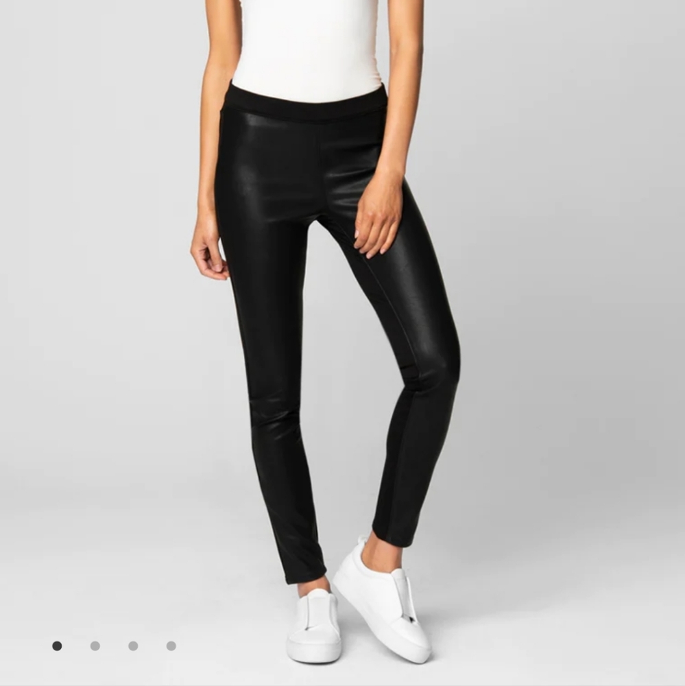 BlankNYC Black Faux Leather‎ Skinny Pants